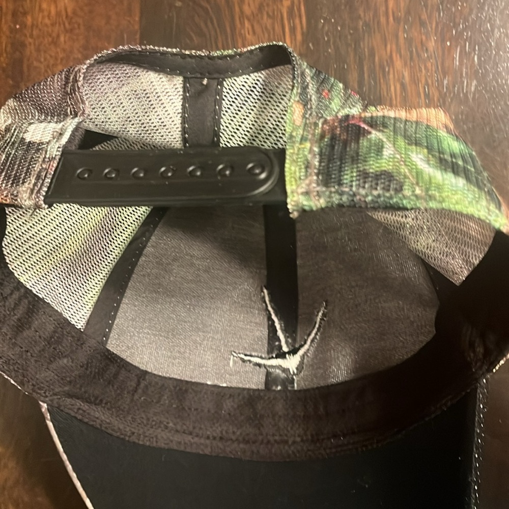 Mossy Oak Camo Cap - Picture 9 of 9